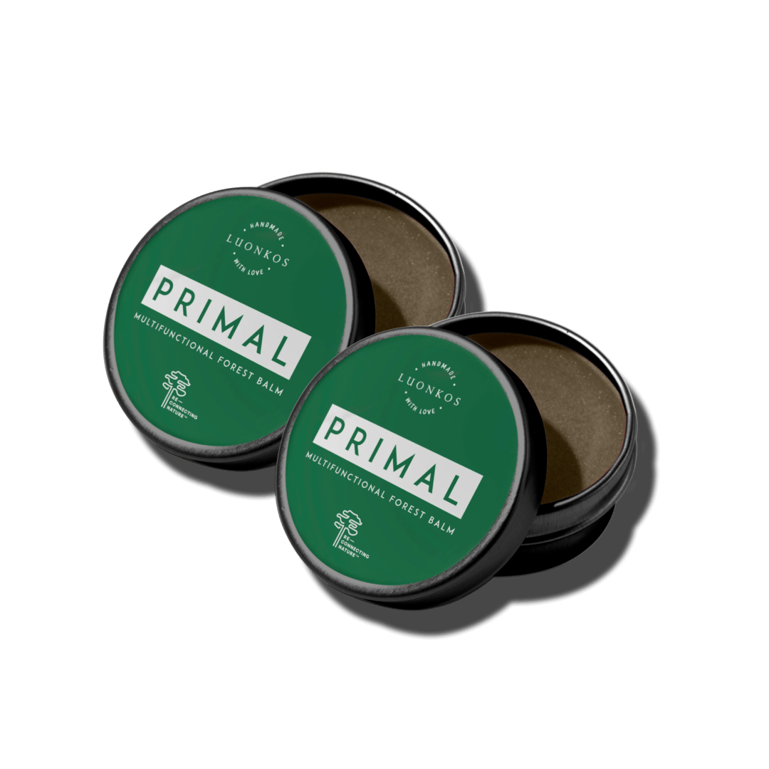 Kaksi Luonkos Primal metsämikrobivoide 10ml purkkia – toinen auki, toinen kiinni, vihreä pakkaus