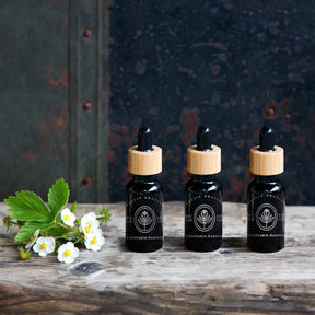 Luostarin Aarteet Valo kirkastava öljyseerumi kasvoille 30 ml